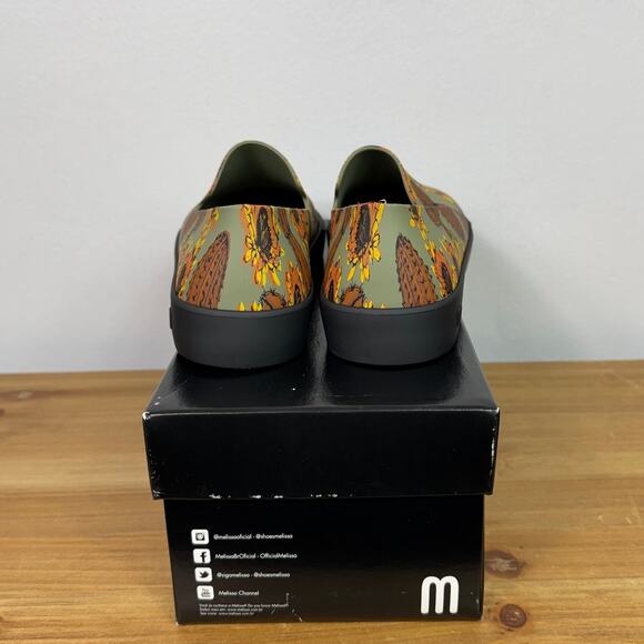 New Melissa Ground III AD Slip-On Sneaker in Brown/Green PVC Women's Size 6 - Picture 7 of 10